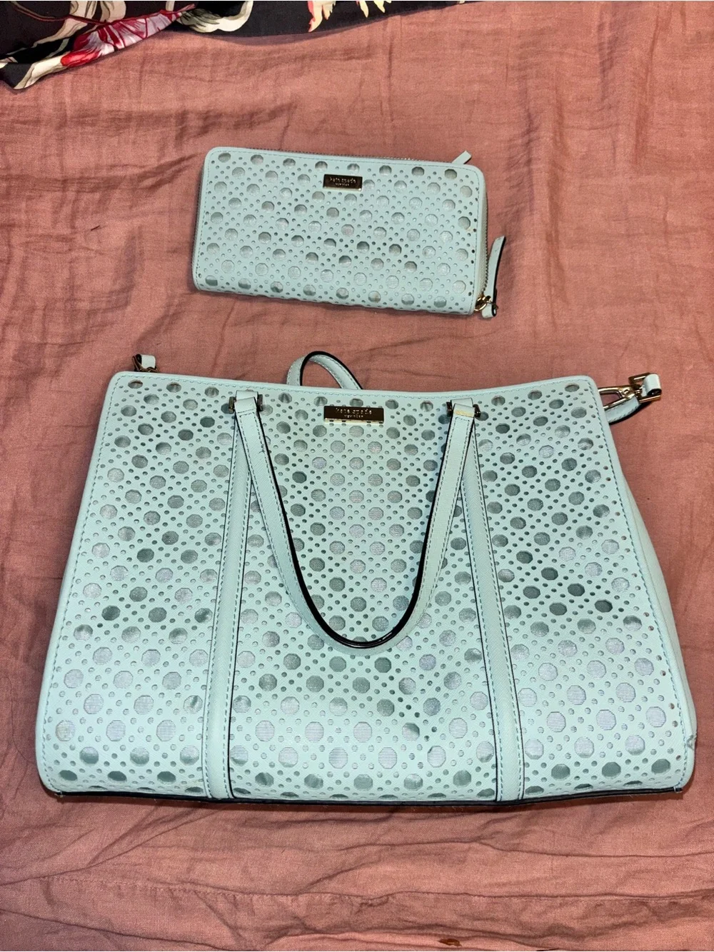 kate spade mint perforated tote with matching zip wallet